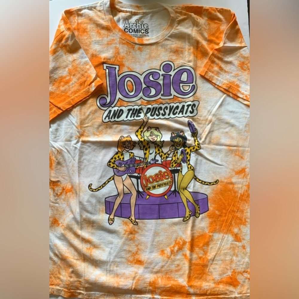 New! Josie oversized tee